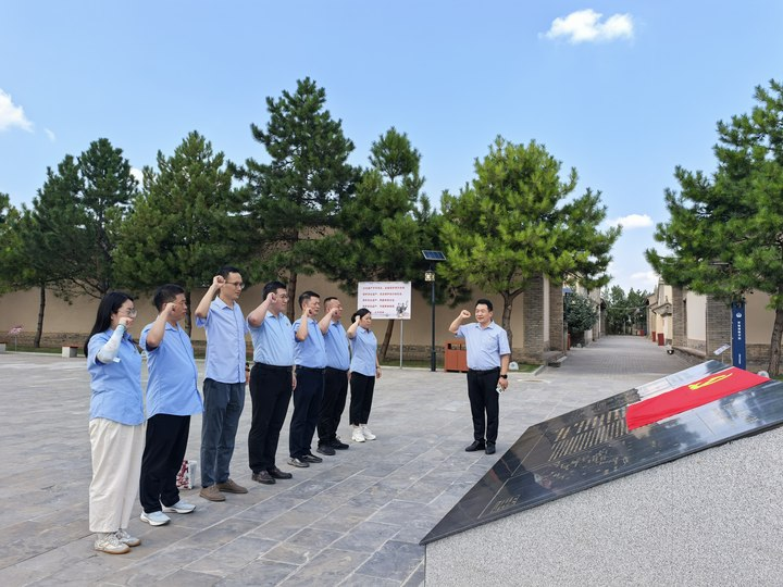 68901bc437360.png 5.png